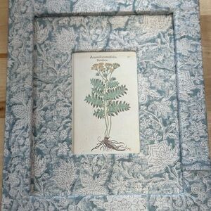 11x14in Block print fabric covered frame with vintage flower print - blue white
